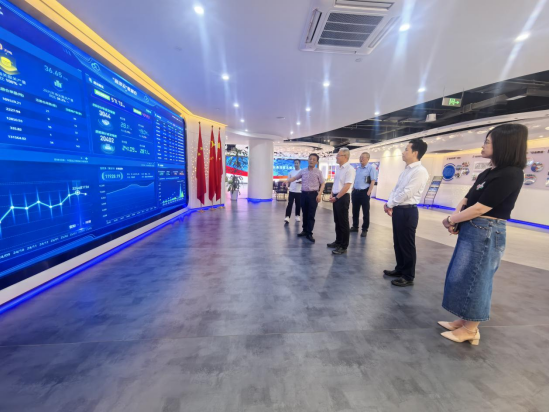 市政協副主席干松章一行走訪調研政協會客廳